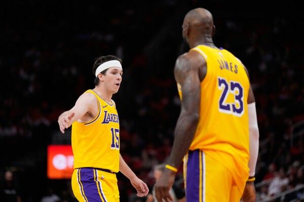 Redick hails LeBron’s greatness as injury-hit Lakers oust Rockets in 6 image