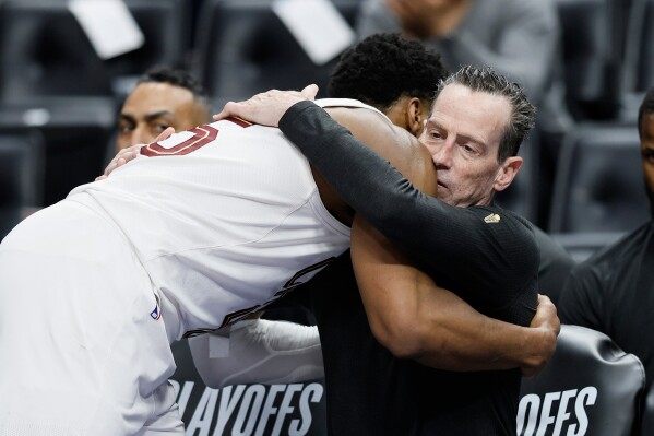 Cavs’ Donovan Mitchell breaks through, reaching the conference finals for the first time image