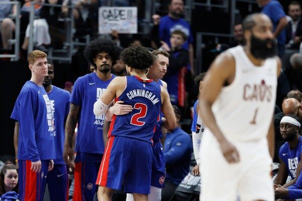 Bickerstaff says Pistons will learn from their blowout loss in Game 7 against the Cavaliers image