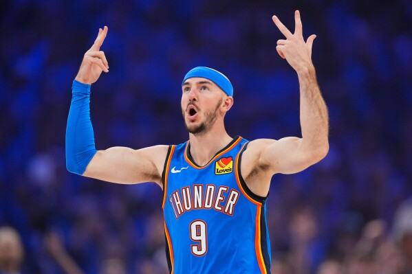 Alex Caruso’s 31-point night gives Thunder a chance in Game 1 image