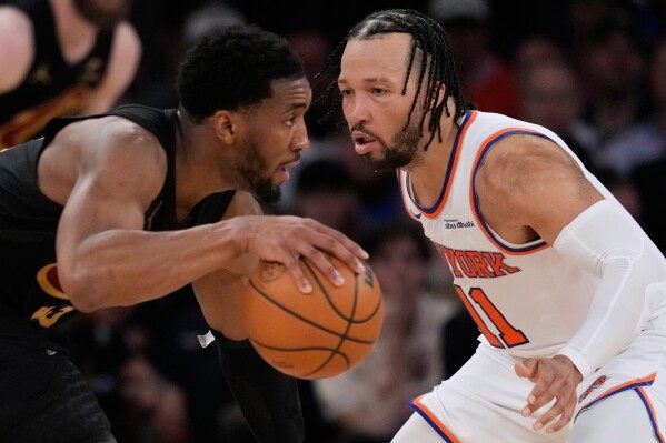 Comeback or collapse? Knicks’ Game 1 rally against the Cavaliers was a little bit of both image