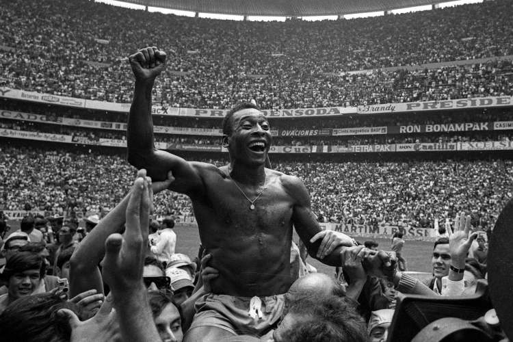 21 days to go: The goal-contribution kings image