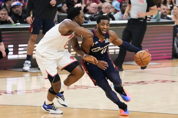 Cavaliers overwhelmed in Game 4 by Knicks, who sweep series and send Cleveland into uncertain summer image