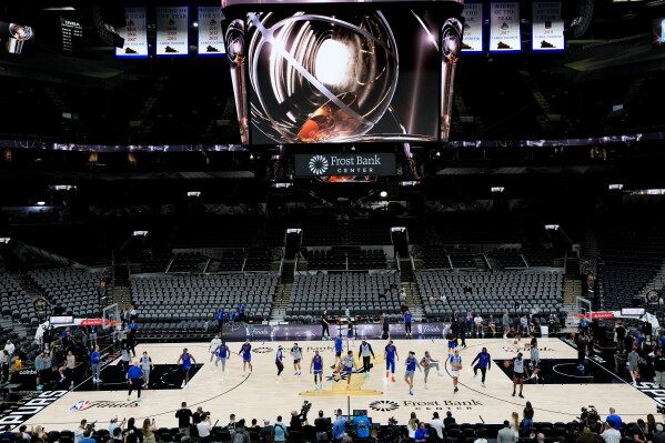Bettors split as Knicks open NBA Finals versus Spurs as slight underdogs image