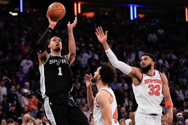 Victor Wembanyama and the Spurs are undaunted on the road at the Knicks in the NBA Finals image